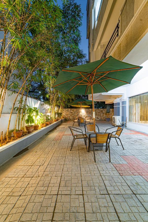 Hotel Athome , Whitefields, Kondapur Χιντεραμπάντ Εξωτερικό φωτογραφία