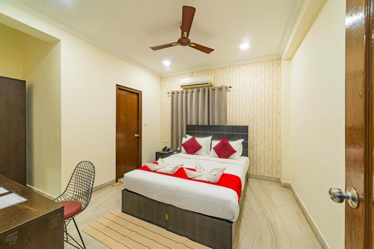 Hotel Athome , Whitefields, Kondapur Χιντεραμπάντ Εξωτερικό φωτογραφία