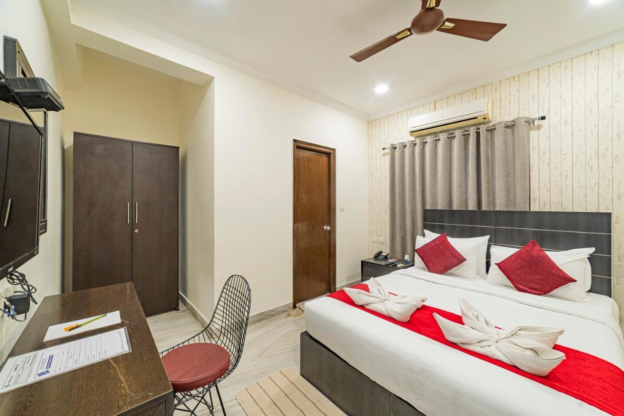 Hotel Athome , Whitefields, Kondapur Χιντεραμπάντ Εξωτερικό φωτογραφία