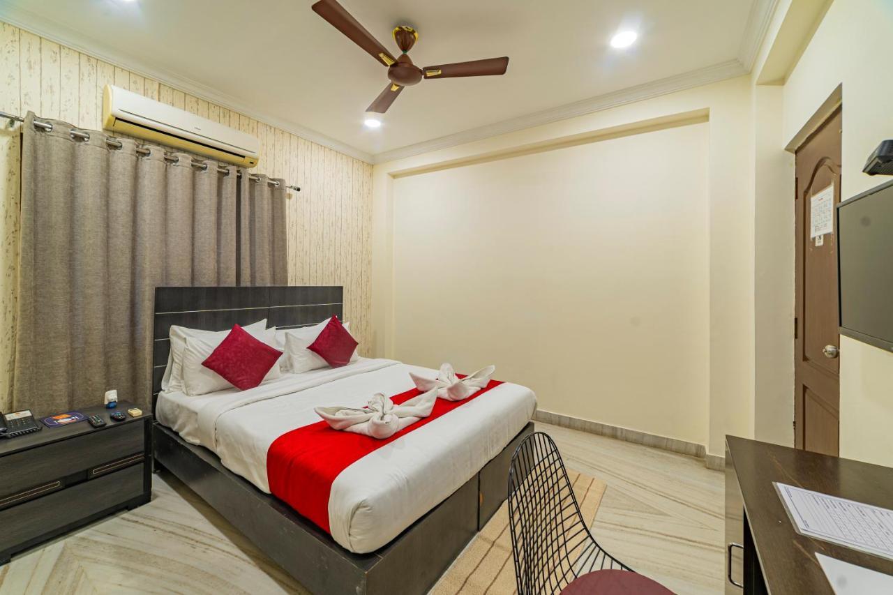 Hotel Athome , Whitefields, Kondapur Χιντεραμπάντ Εξωτερικό φωτογραφία